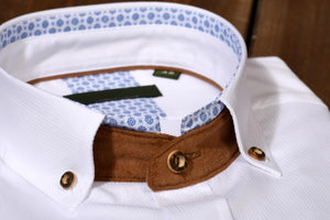 TRACHTENHEMD WIT-BLAUW MET LEREN KRAAG
